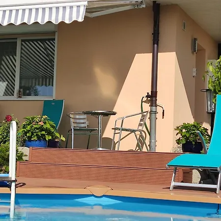 Beau Avec Terrasse Et Vue Exclusivement Pour Non Fumeurs *