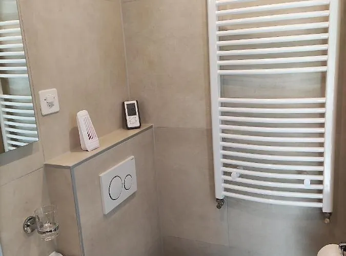 Apartament Beau Avec Terrasse Et Vue Pour Non Fumeurs *