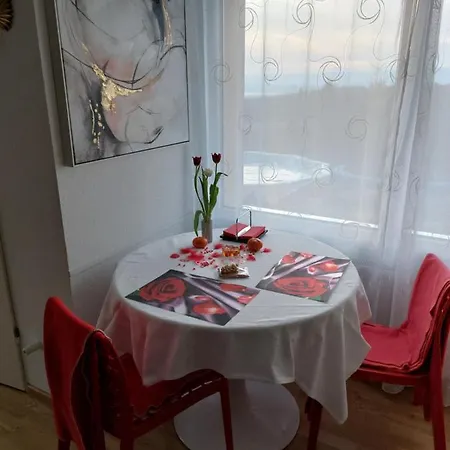 شقة Beau Avec Terrasse Et Vue Pour Non Fumeurs بلمونت سور لوزان